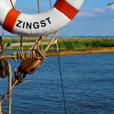 Deichblick - Gemuetliches Im Herzen Von Zingst